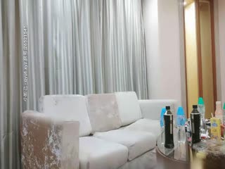 国产华语AV片商新秀『星空传媒』新作-放纵情欲 女高管出差与男下属私下偷情